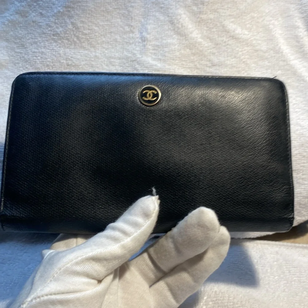 Chanel Blk CC Button Long Wallet w box & authentication card
